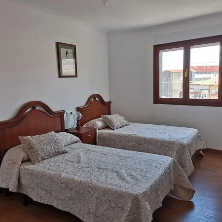 Apartamento Mari Carmen Apartment *
