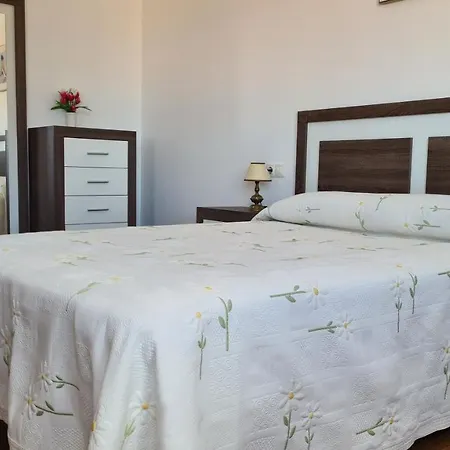Apartamento Mari Carmen *